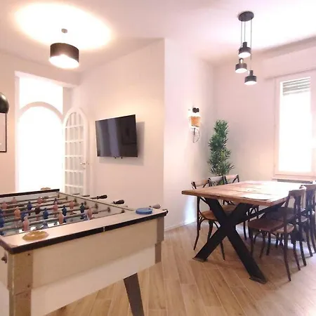 Dimora Galliera Apartment *
