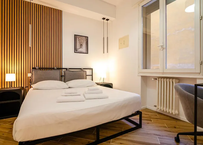 Dimora Galliera * بولونيا