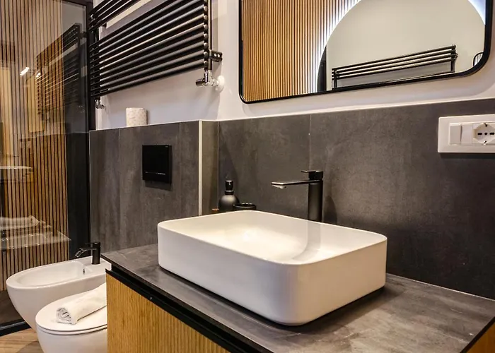 Dimora Galliera Διαμέρισμα