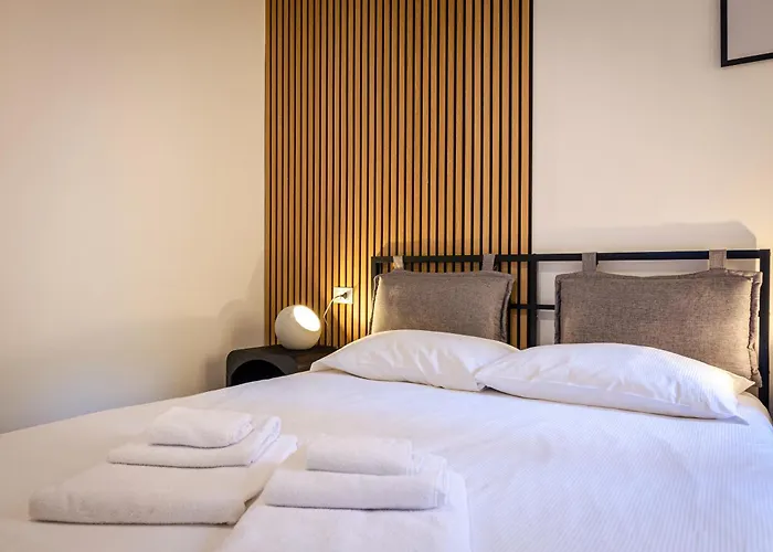 Dimora Galliera شقة